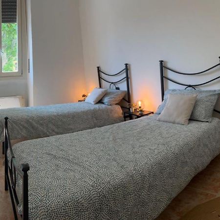 Casa Polly 2 - Ampio E Comodo Appartamento A Voghera Extérieur photo